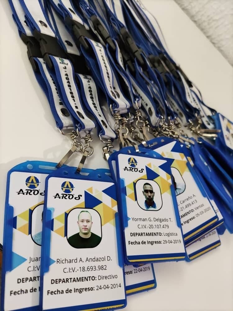 ID POCKET WITH LANYARD