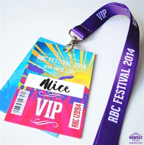 ID POCKET WITH LANYARD