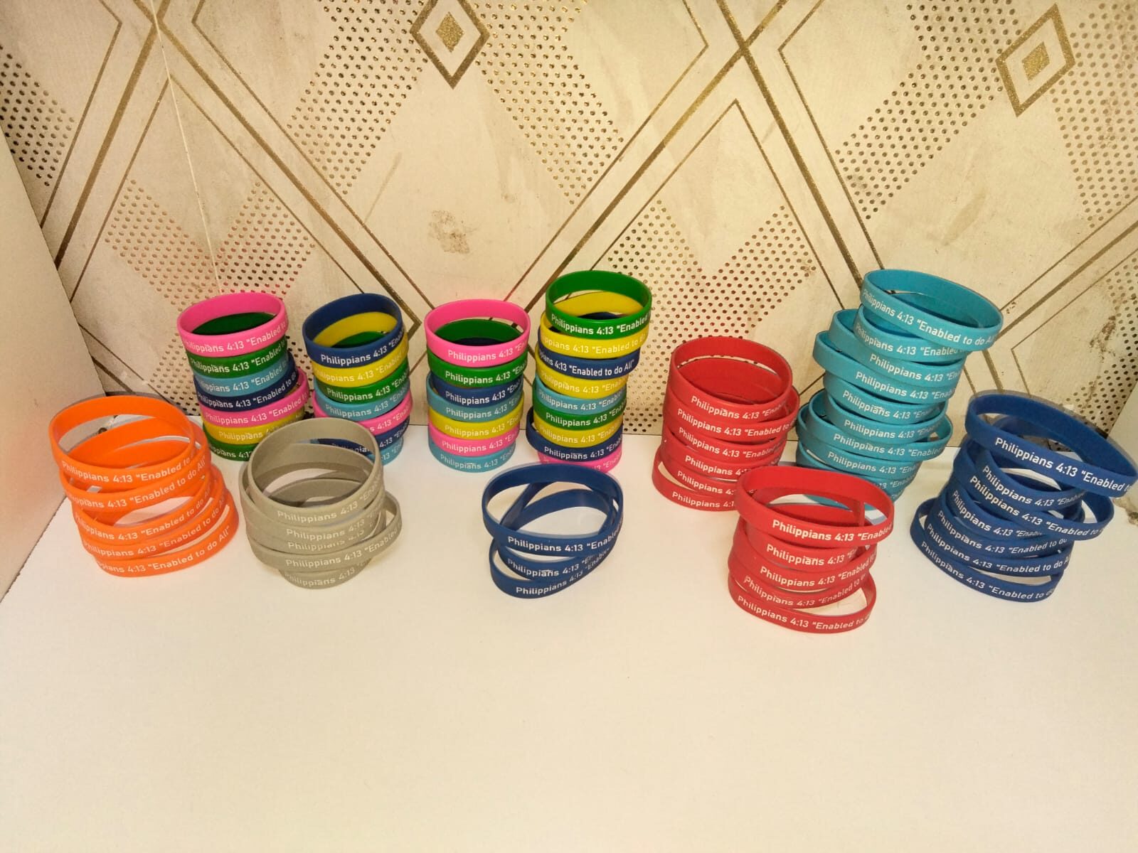 BRANDING MIX SIZES WRISTBAND