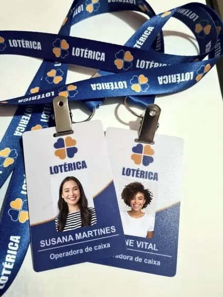 ID POCKET WITH LANYARD